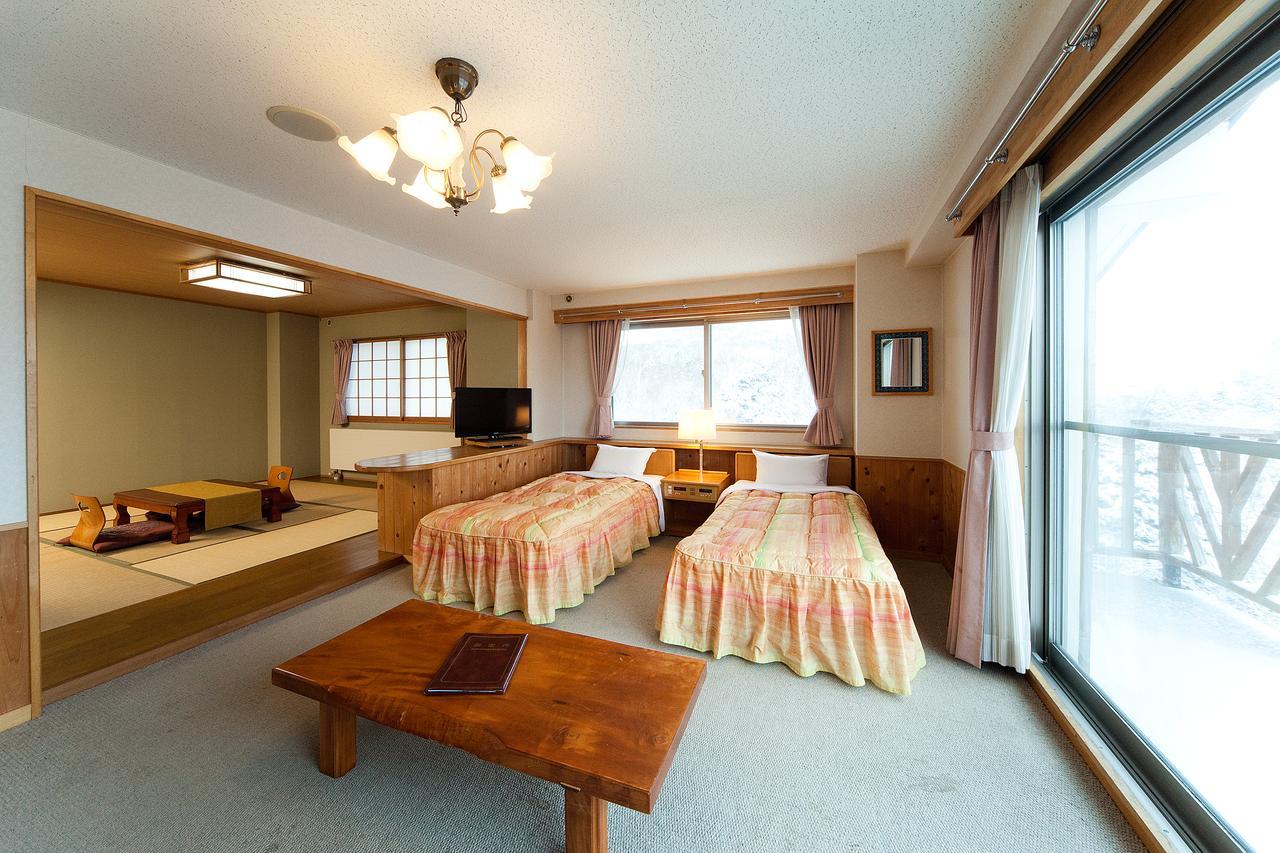 Hotel Mount Shiga Jamanoucsi Kültér fotó